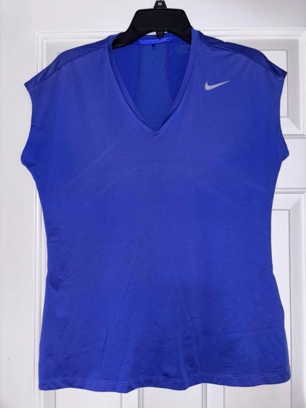 Nike Women’s V-Neck Golf Tank Top
